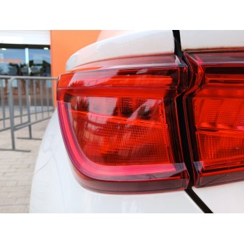 Recambio de piloto trasero izquierdo para seat leon sportstourer (kl8, kld) 1.0 tsi referencia OEM IAM 5FA945095  