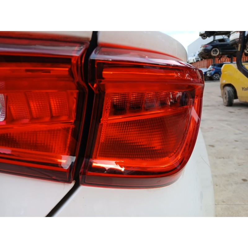 Recambio de piloto trasero derecho para seat leon sportstourer (kl8, kld) 1.0 tsi referencia OEM IAM 5FA945096  