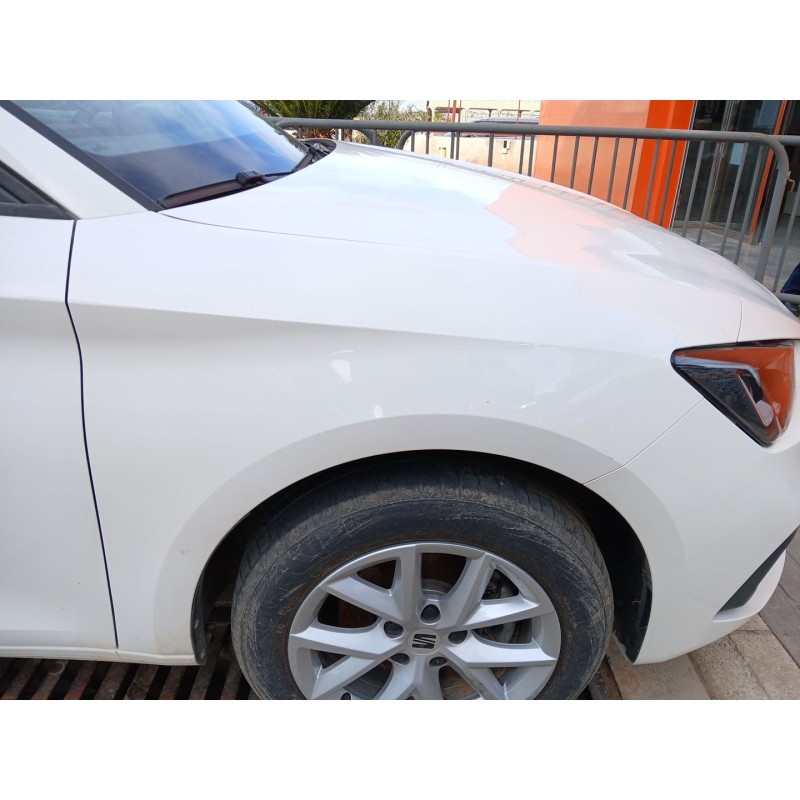 Recambio de aleta delantera derecha para seat leon sportstourer (kl8, kld) 1.0 tsi referencia OEM IAM 5FA821022  