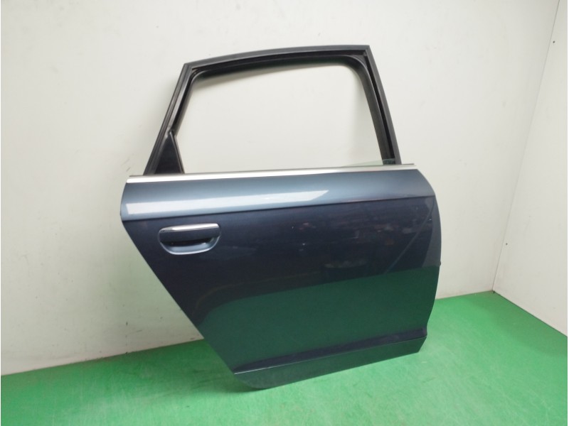 Recambio de puerta trasera derecha para audi a6 berlina (4f2) 3.0 v6 24v tdi referencia OEM IAM   