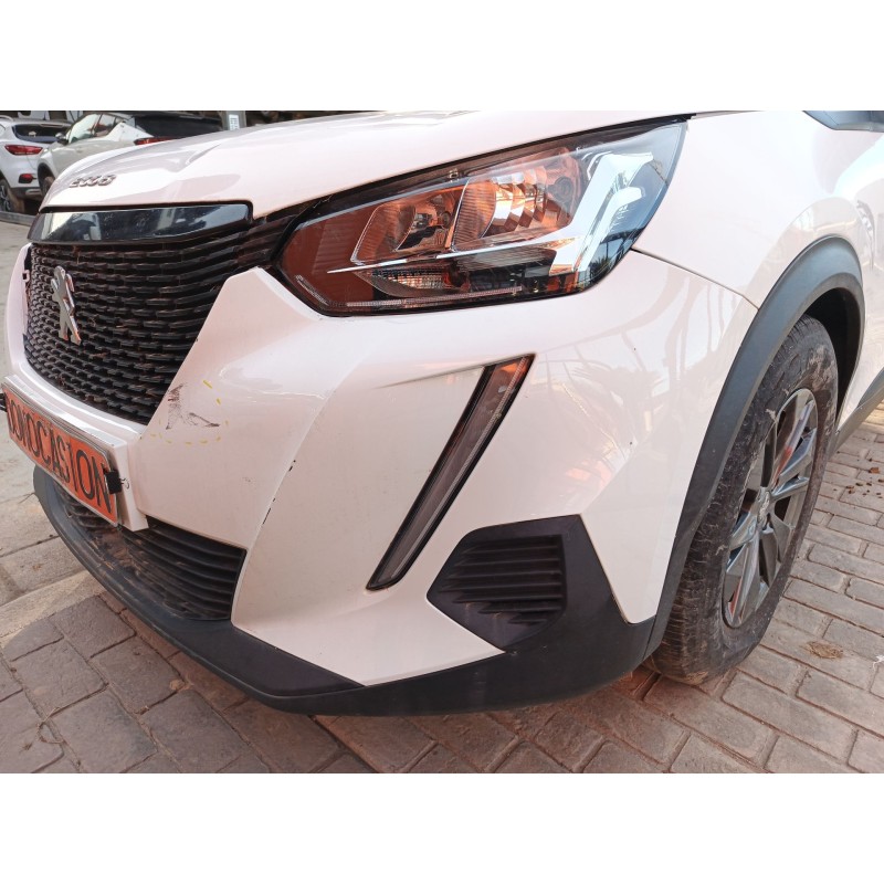 PARAGOLPES DELANTERO