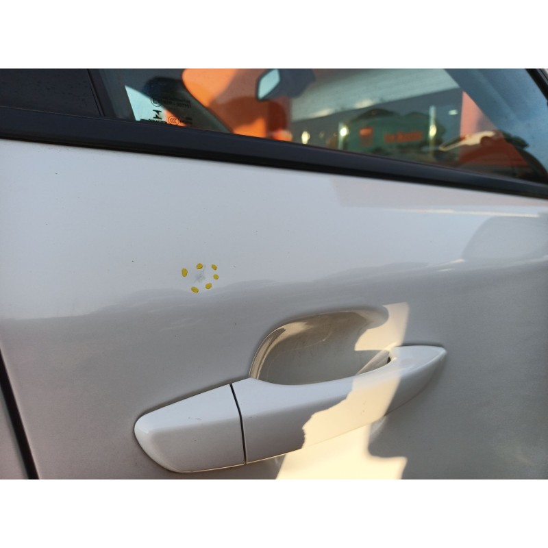 PUERTA DELANTERA DERECHA