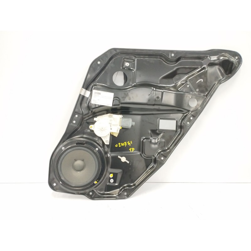 Recambio de elevalunas trasero derecho para mercedes-benz clase m (w164) 3.0 cdi cat referencia OEM IAM A1647303279  