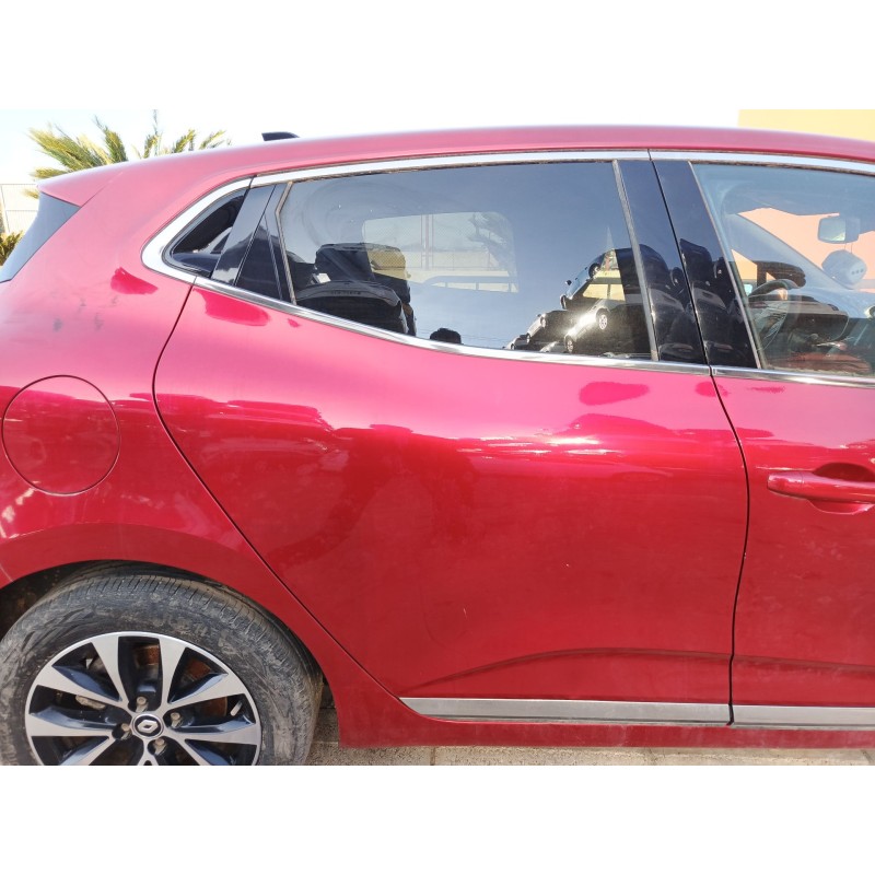 Recambio de puerta trasera derecha para renault clio v (b7_) tce 90 (b7mt) referencia OEM IAM   