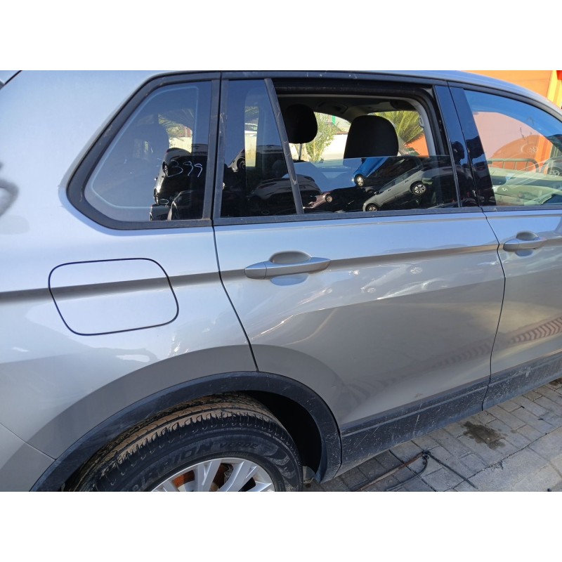 PUERTA TRASERA DERECHA