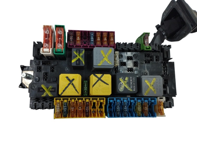 Recambio de caja reles / fusibles para mercedes-benz clase a (w176) 1.5 cdi cat referencia OEM IAM A2469067100  