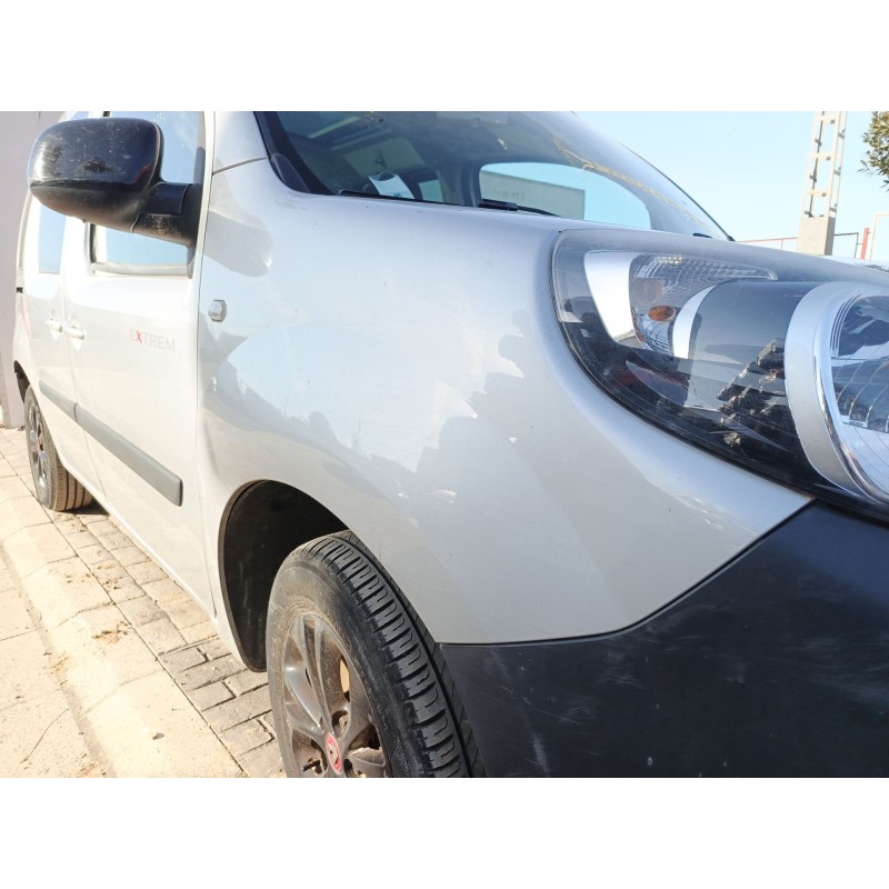 ALETA DELANTERA DERECHA