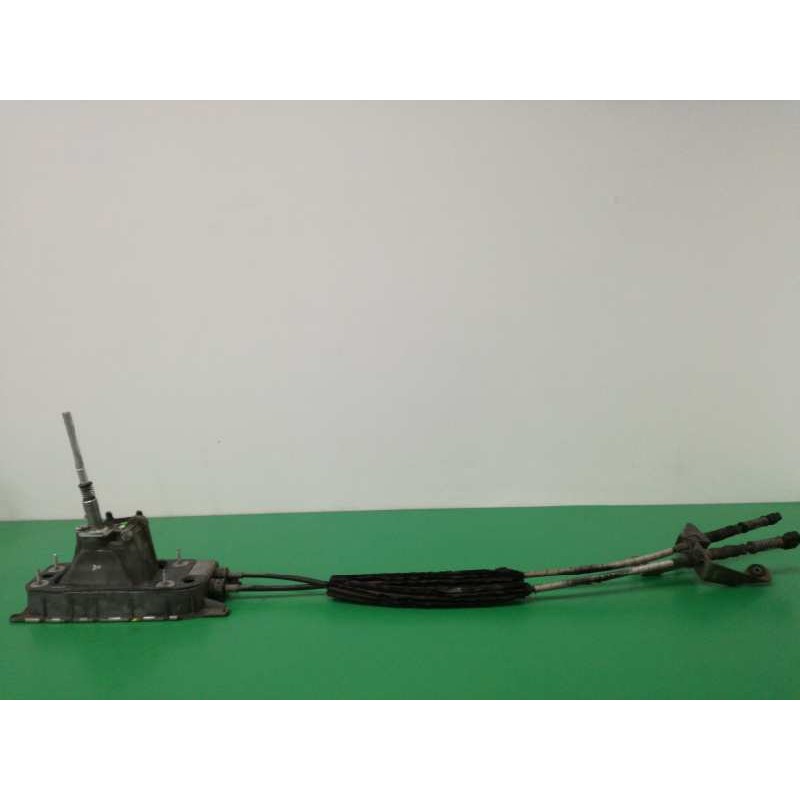 Recambio de palanca cambio para volkswagen golf v berlina (1k1) sportline referencia OEM IAM 1K0711049AJ CON VARILLAJE 