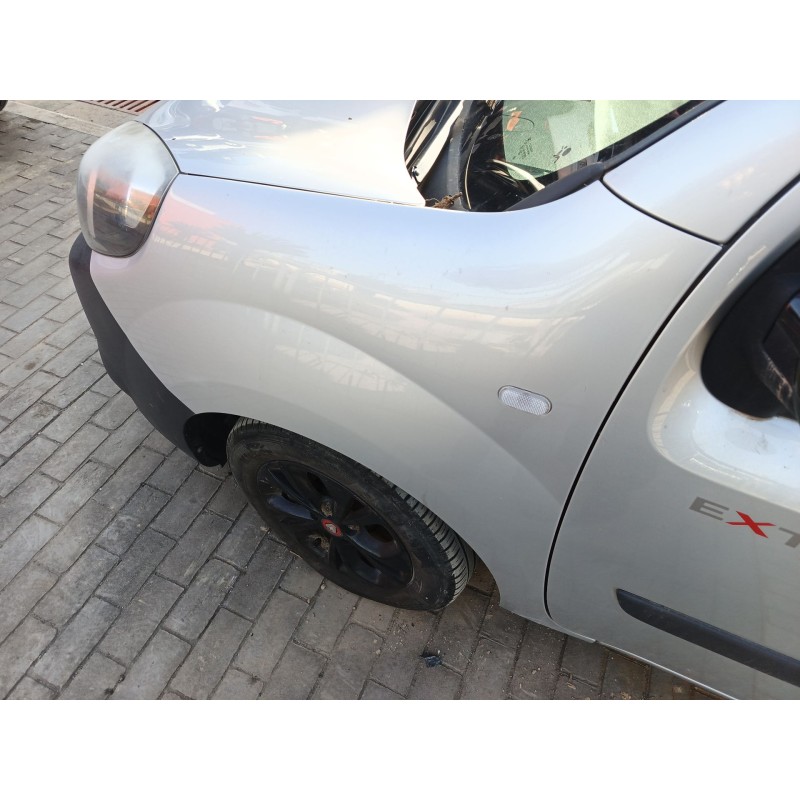 ALETA DELANTERA IZQUIERDA