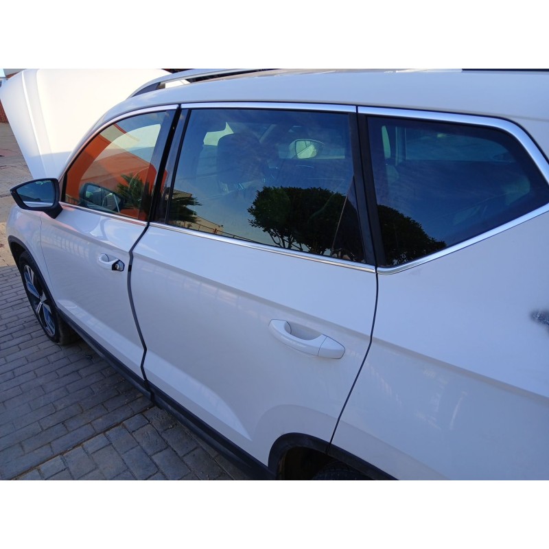 PUERTA TRASERA IZQUIERDA