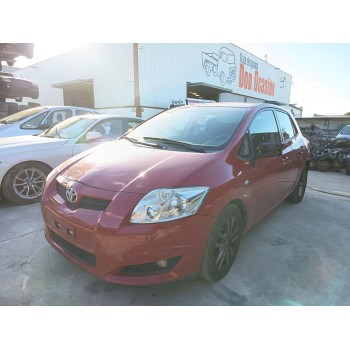 toyota auris (_e15_) del año 2009