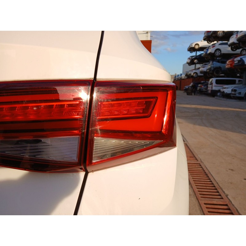 Recambio de piloto trasero derecho para seat ateca (kh7, khp) 2.0 tdi referencia OEM IAM   