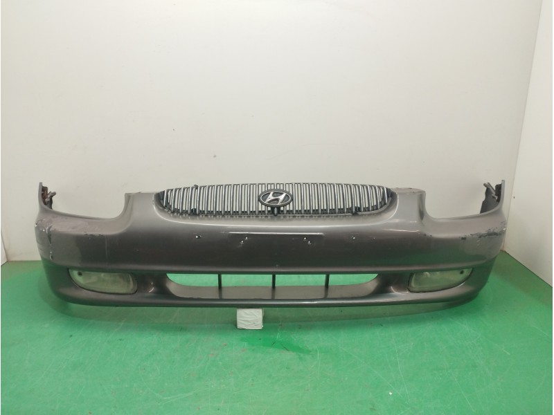 Recambio de paragolpes delantero para hyundai sonata (y4) 2.5i v6 gls referencia OEM IAM  OBSERVAR FOTOS 