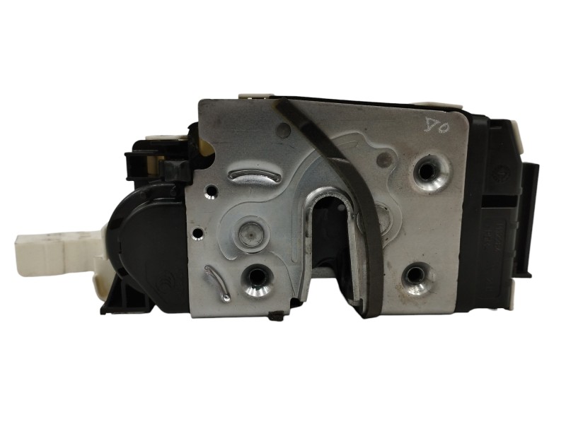 Recambio de cerradura puerta trasera izquierda para mercedes-benz clase a (w176) 1.5 cdi cat referencia OEM IAM A2047302735  