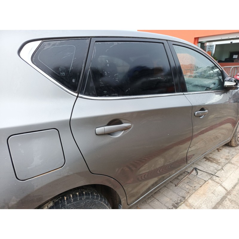 PUERTA TRASERA DERECHA