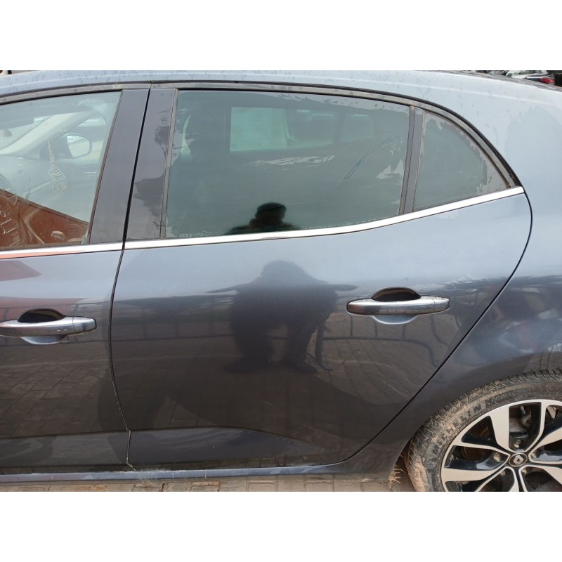 Recambio de puerta trasera izquierda para renault megane iv hatchback (b9a/m/n_) 1.3 tce 140 (b9nb) referencia OEM IAM   