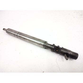 Recambio de inyector para ssangyong rodius xdi referencia OEM IAM A6650170121  