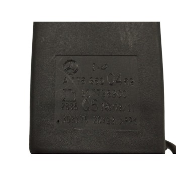 Recambio de enganche cinturon derecho para mercedes-benz clase a (w176) 1.5 cdi cat referencia OEM IAM A1768600469 TRASERO 
