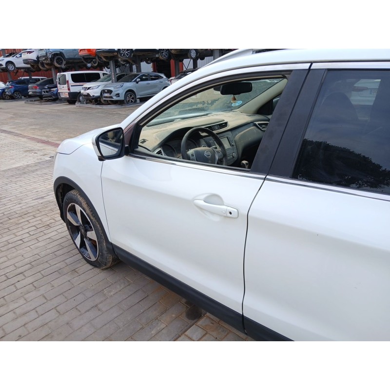 PUERTA DELANTERA IZQUIERDA