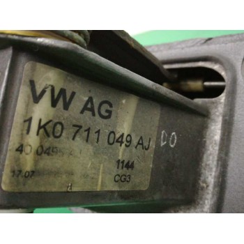 Recambio de palanca cambio para volkswagen golf v berlina (1k1) sportline referencia OEM IAM 1K0711049AJ CON VARILLAJE 