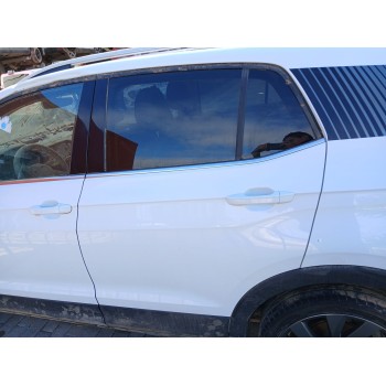 PUERTA TRASERA IZQUIERDA 2GM833051P 