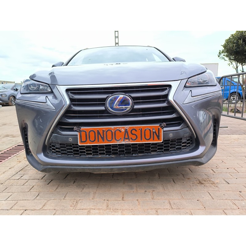 Recambio de paragolpes delantero para lexus nx referencia OEM IAM   