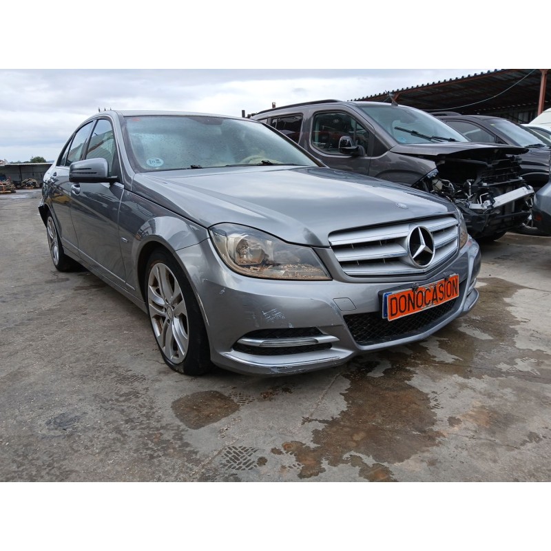 MERCEDES-BENZ CLASE C (W204)