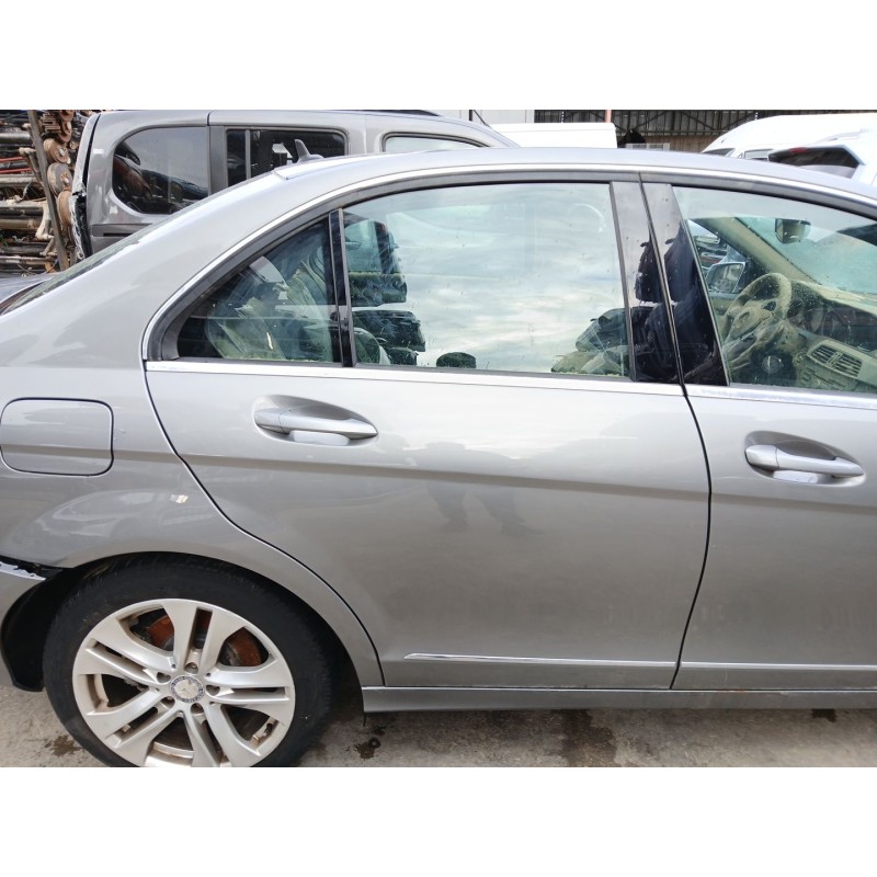 Recambio de puerta trasera derecha para mercedes-benz clase c (w204) c 200 cdi (204.007, 204.006) referencia OEM IAM   