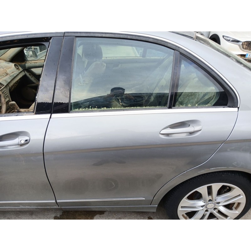 Recambio de puerta trasera izquierda para mercedes-benz clase c (w204) c 200 cdi (204.007, 204.006) referencia OEM IAM   