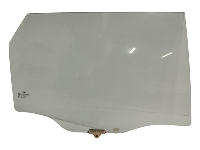 Recambio de luna trasera derecha para kia sorento 2.0 crdi referencia OEM IAM   