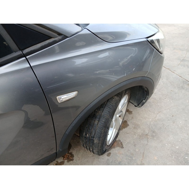 ALETA DELANTERA DERECHA