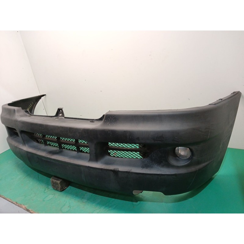 PARAGOLPES DELANTERO