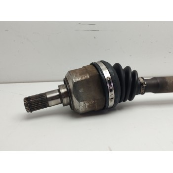 Recambio de transmision delantera derecha para kia carens iii monospace (un) 1.6 crdi 110 referencia OEM IAM   