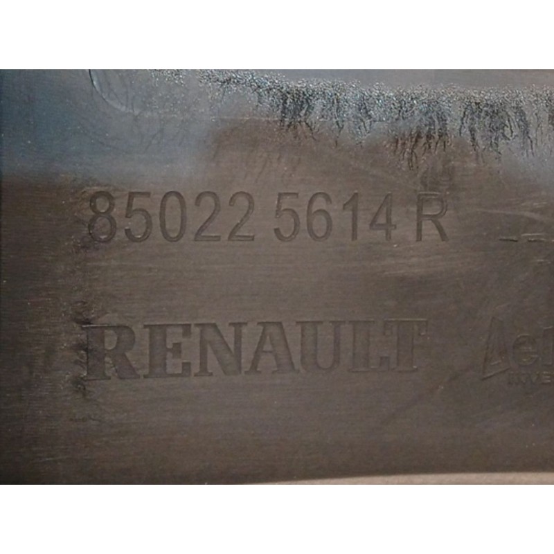 PARAGOLPES TRASERO 850228614R 850228373R