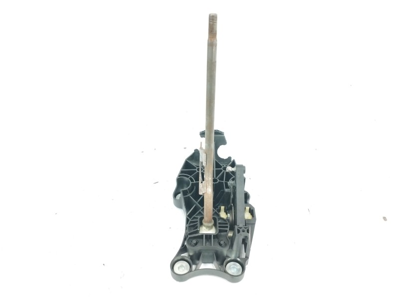 Recambio de palanca cambio para mazda 2 berlina (dy) 1.4 diesel cat referencia OEM IAM 2S6R7E096AA Recambio de palanca cambio para mazda 2 berlina (dy) 1.4 diesel cat referencia OEM IAM 2S6R7E096AA