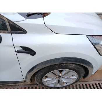 ALETA DELANTERA DERECHA 