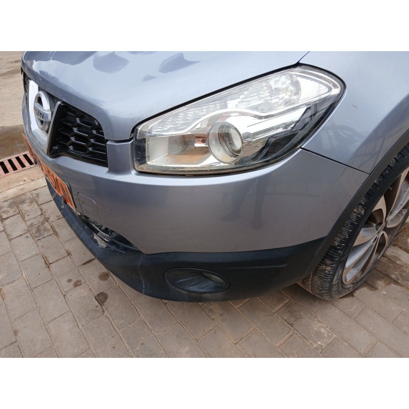 PARAGOLPES DELANTERO