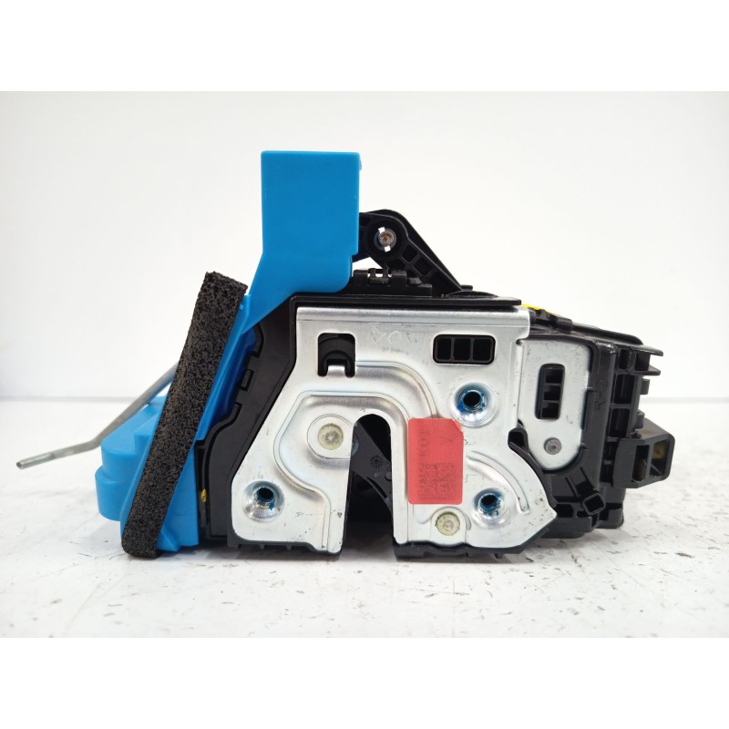 Recambio de cerradura puerta trasera derecha para kia niro ii (sg2) 1.6 gdi plug-in hybrd referencia OEM IAM 81420AT010  