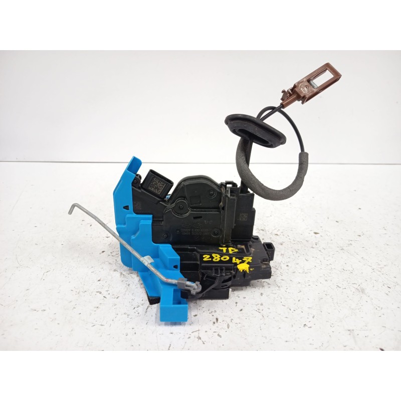 CERRADURA PUERTA TRASERA DERECHA