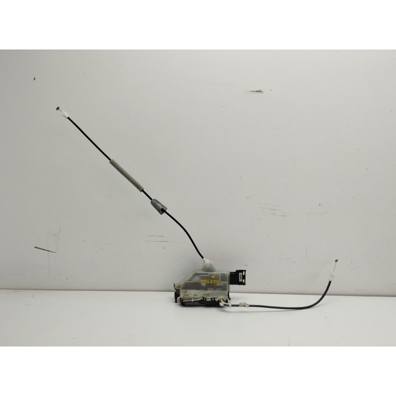 Recambio de cerradura puerta delantera derecha para peugeot 301 1.6 vti 115 cambio manual 5 velocidades referencia OEM IAM 19027