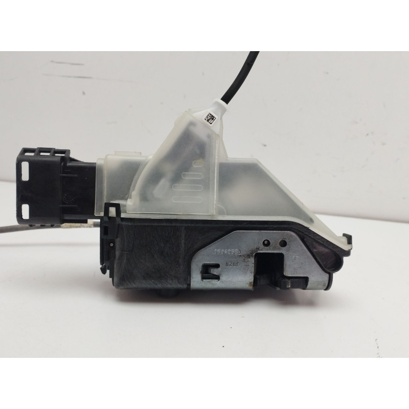 CERRADURA PUERTA DELANTERA DERECHA