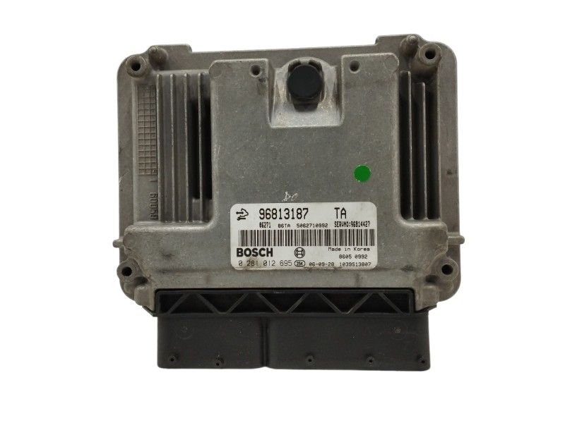 Recambio de centralita motor uce para chevrolet captiva 2.0 diesel cat referencia OEM IAM 96813187 0281012695 