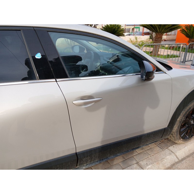 PUERTA DELANTERA DERECHA