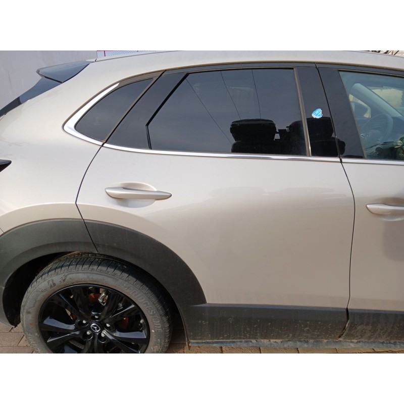 Recambio de puerta trasera derecha para mazda cx-30 (dm) skyactiv-g m hybrid awd referencia OEM IAM   