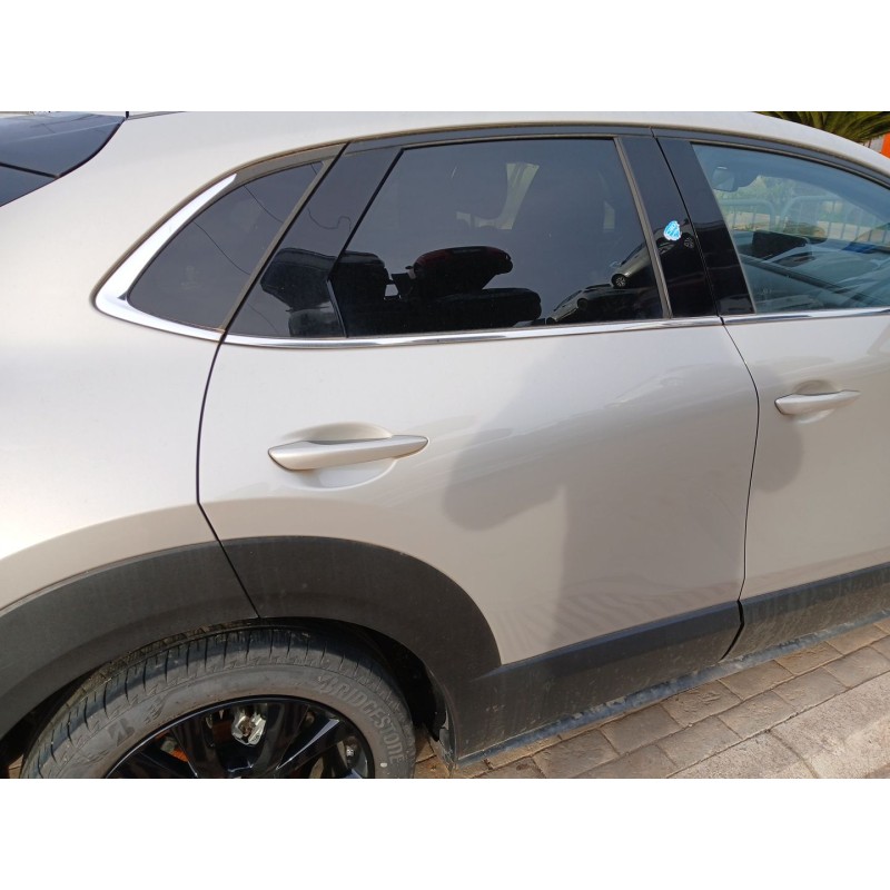 PUERTA TRASERA DERECHA