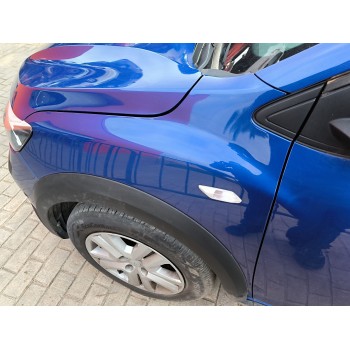 Recambio de aleta delantera izquierda para dacia sandero iii 1.0 sce 65 referencia OEM IAM   