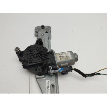 Recambio de elevalunas trasero izquierdo para peugeot 301 1.6 vti 115 cambio manual 5 velocidades referencia OEM IAM 9677417580 