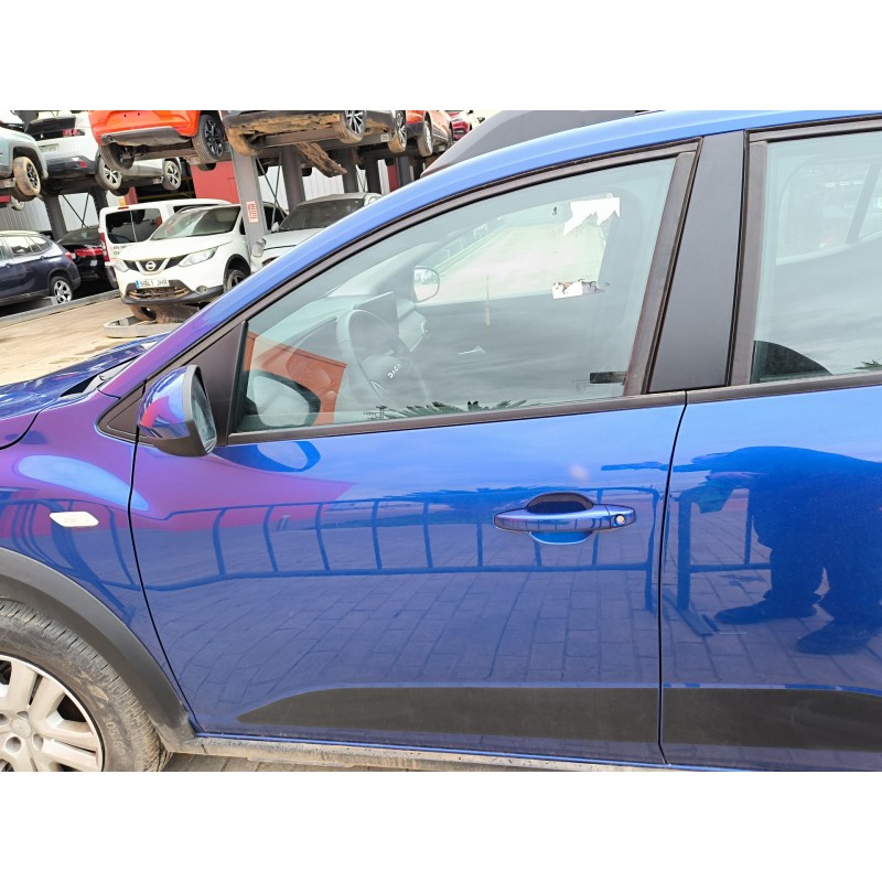 Recambio de puerta delantera izquierda para dacia sandero iii 1.0 sce 65 referencia OEM IAM   