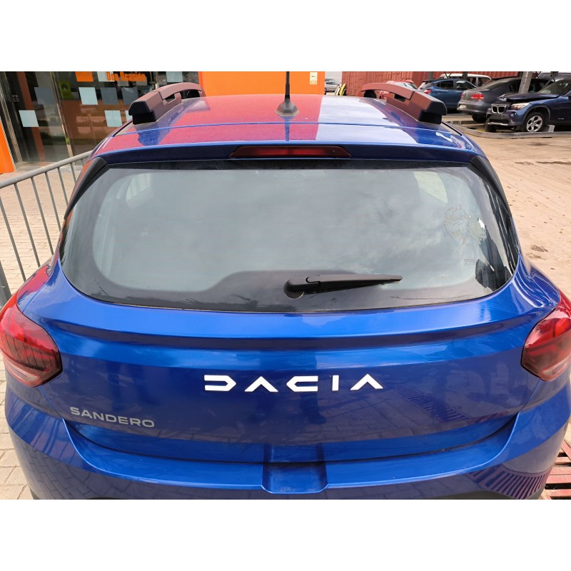 Recambio de porton trasero para dacia sandero iii 1.0 sce 65 referencia OEM IAM   