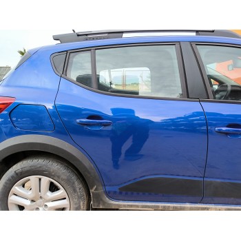Recambio de puerta trasera derecha para dacia sandero iii 1.0 sce 65 referencia OEM IAM   